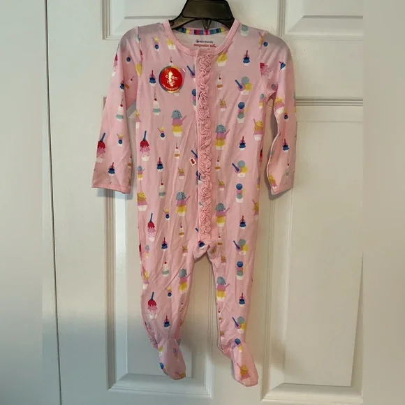 MAGNETIC ME Sundae Funday With Ruffle Detail Footie Pajamas | Pink - Picture 6 of 10